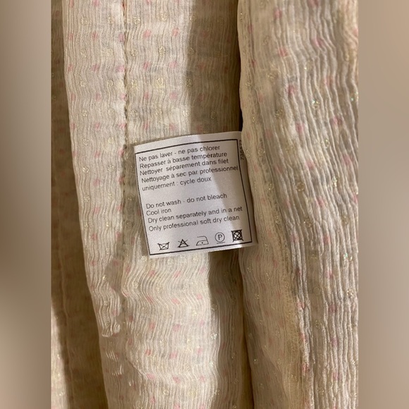 Chanel Tweed Embroidered Jacket Sz: Fr38 Us6 - Picture 8 of 12